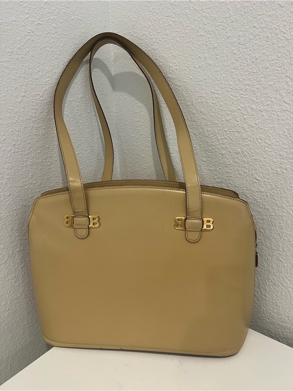 Bally Tote
